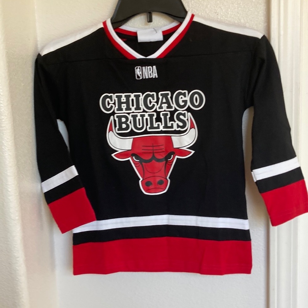 Sizes 5-8-10 NBA Licensed Chicago Bull Tee